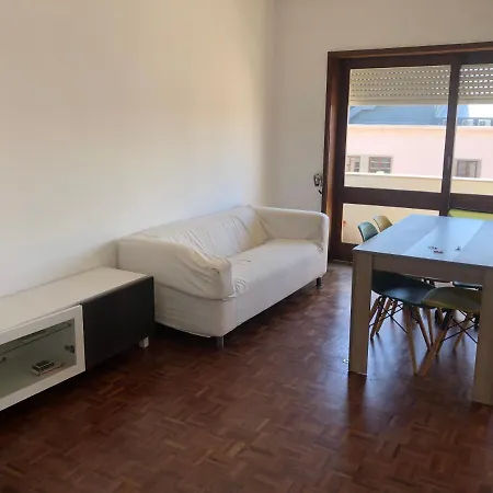 Guest house Avenida 83
