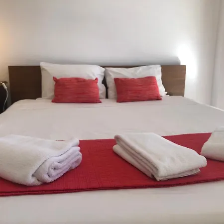 Guest house Avenida 83